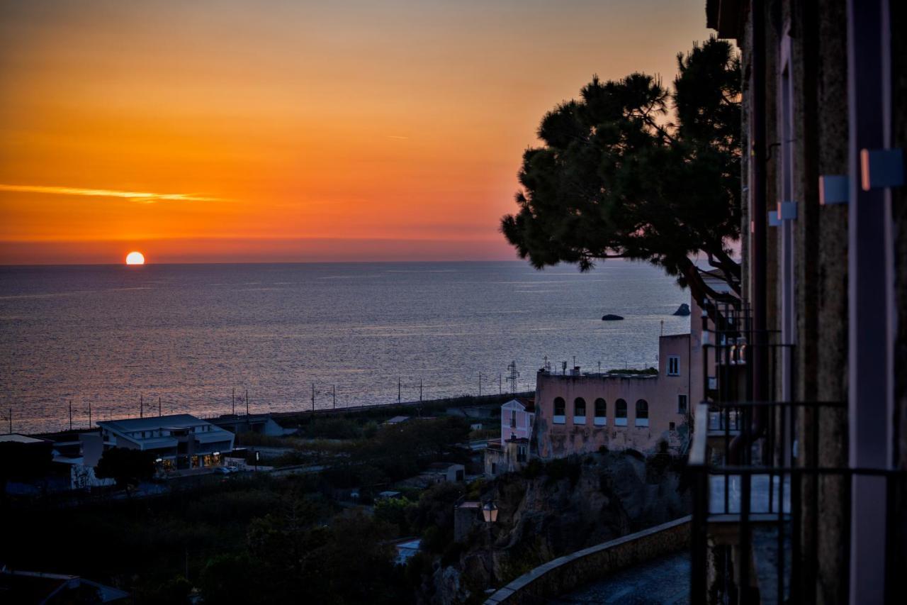 Al Duomo B&B Amantea Εξωτερικό φωτογραφία
